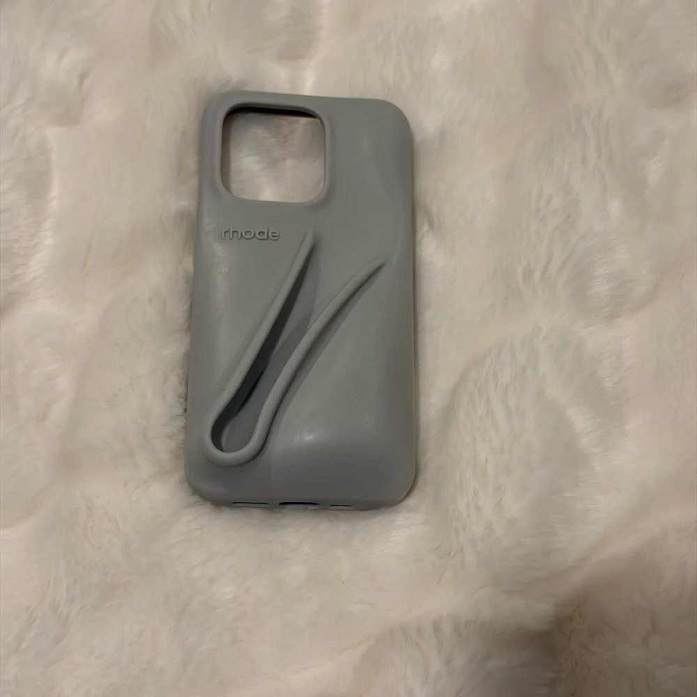 RHODE Grey iPhone 17 Pro Case